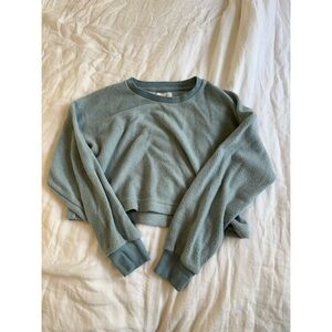 Feat Women’s BlanketBlend Cropped Crewneck in Blue